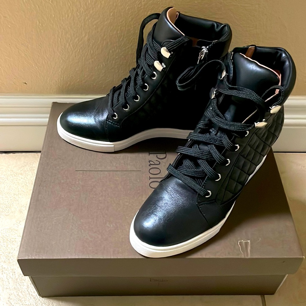 Paolo wedge sneakers size 6 with box,worn just once,like new!